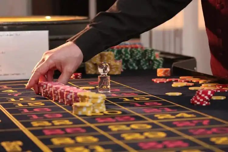 pokergames VIP အကျိုးကျေးဇူး Bonus Cashback MMK Myanmar